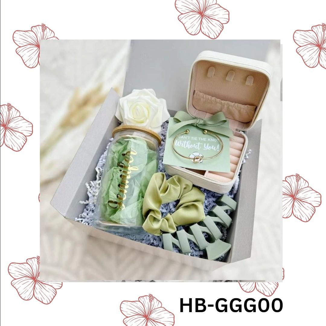 For Her hamper detail